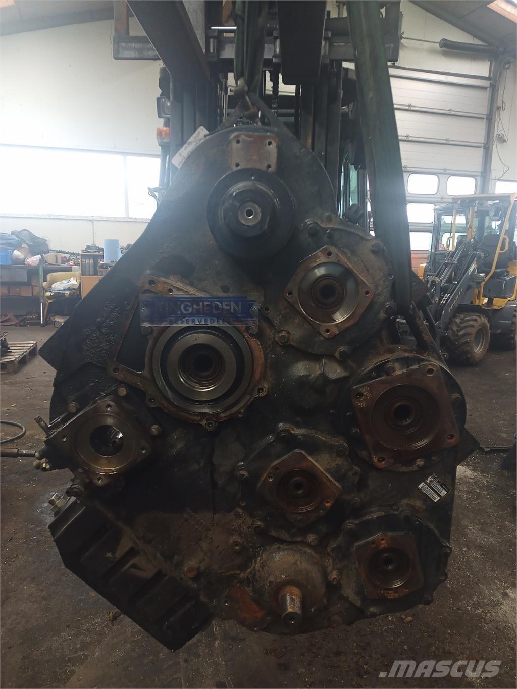 CASE 8010 传动装置