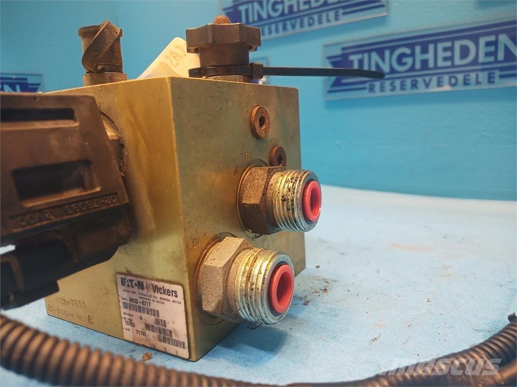 CASE 8010 液压
