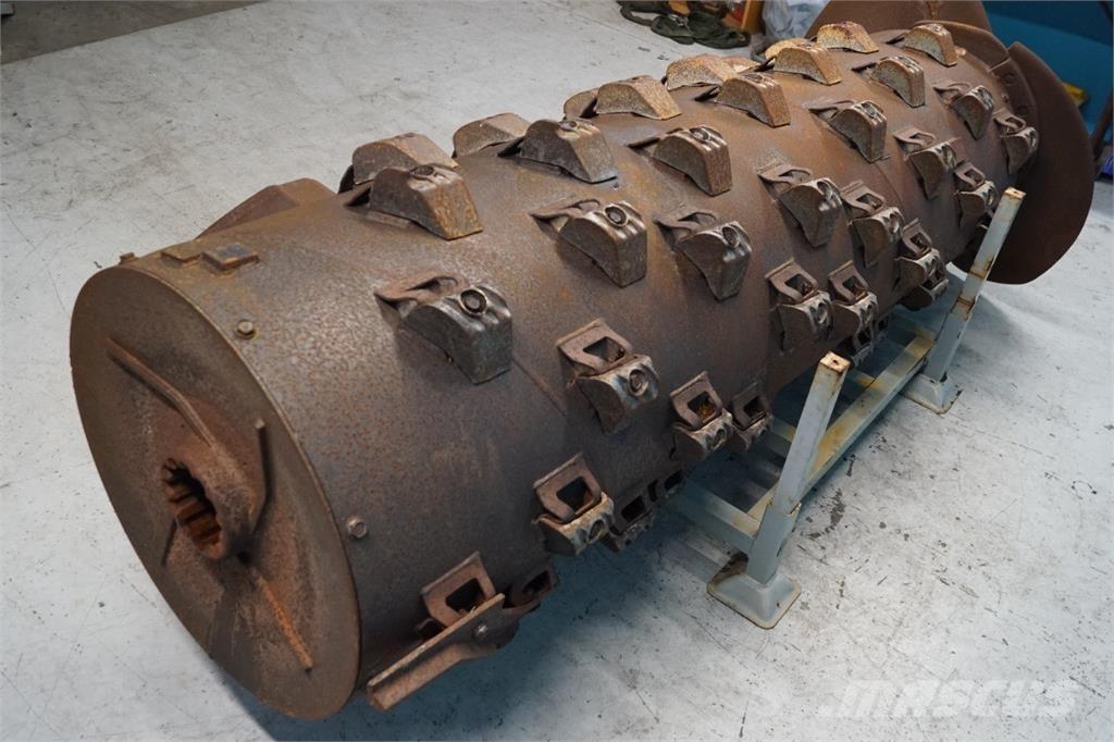 CASE 8010 联合收割机配件