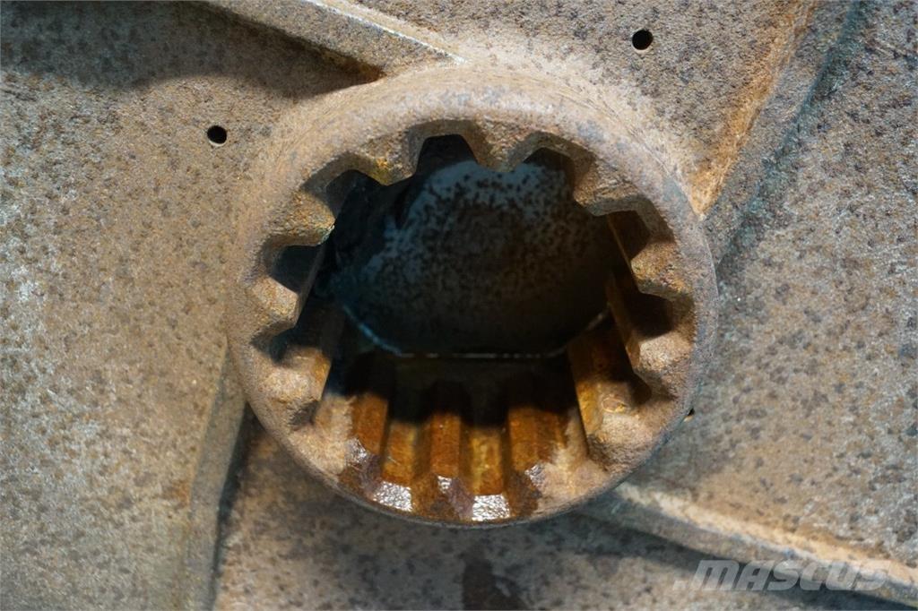 CASE 8010 联合收割机配件