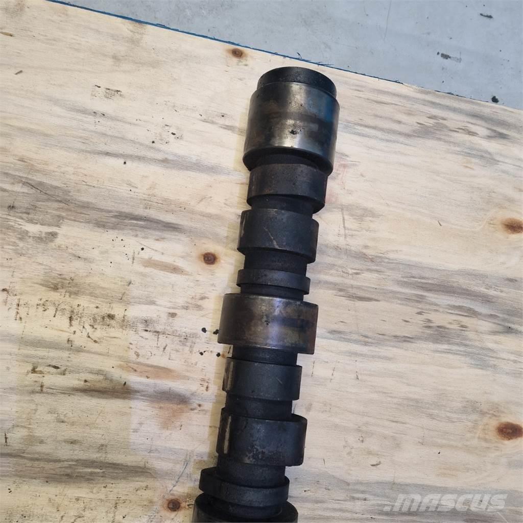 CASE 9010 发动机