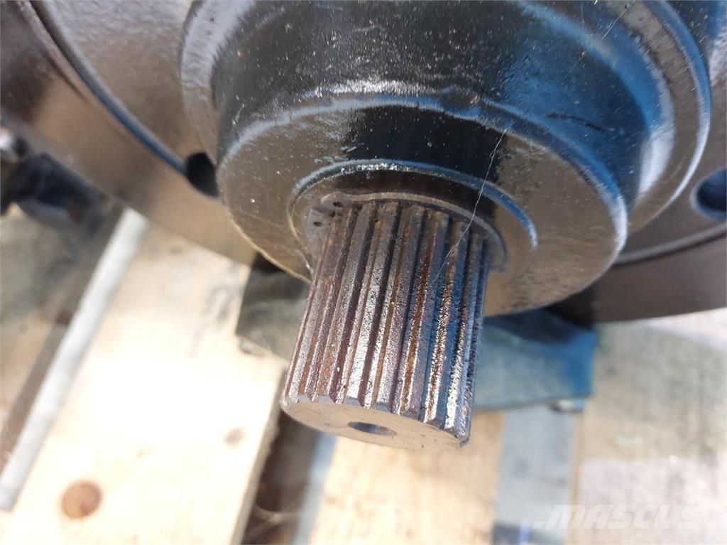 CASE 9010 传动装置