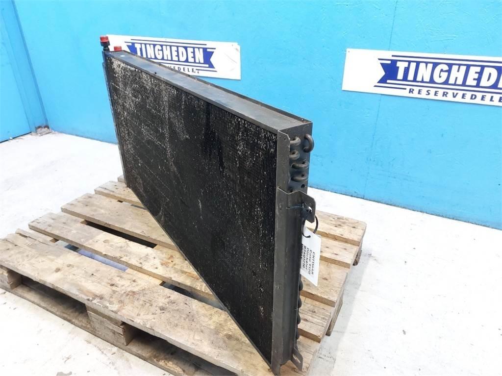 CASE 9120 散热器