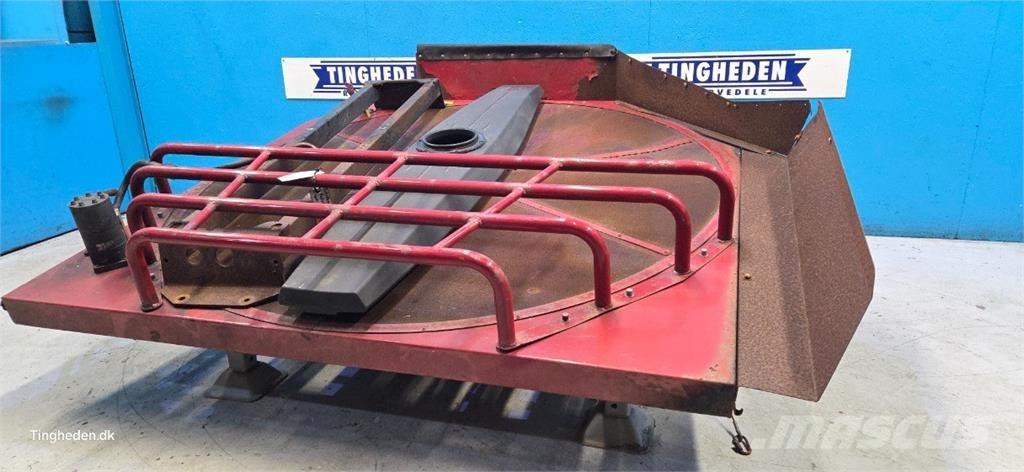 CASE 9240 散热器
