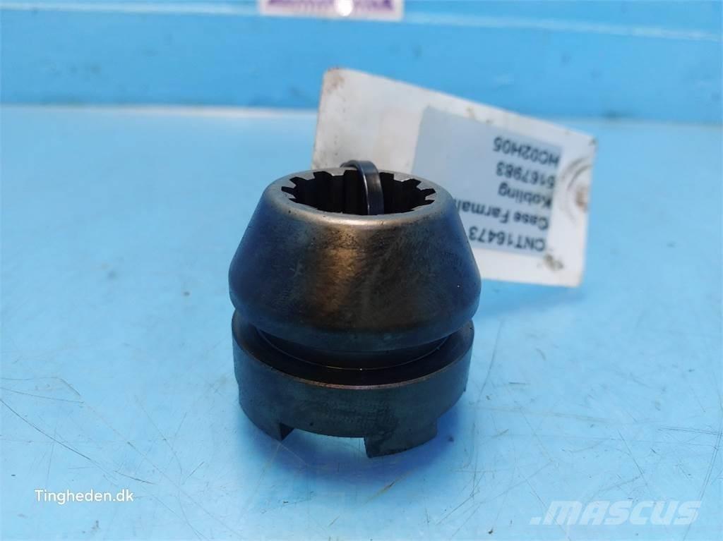 CASE Farmall 95A 传动装置