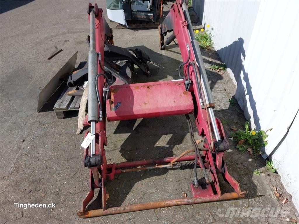 CASE Farmall 95A 前装载配件
