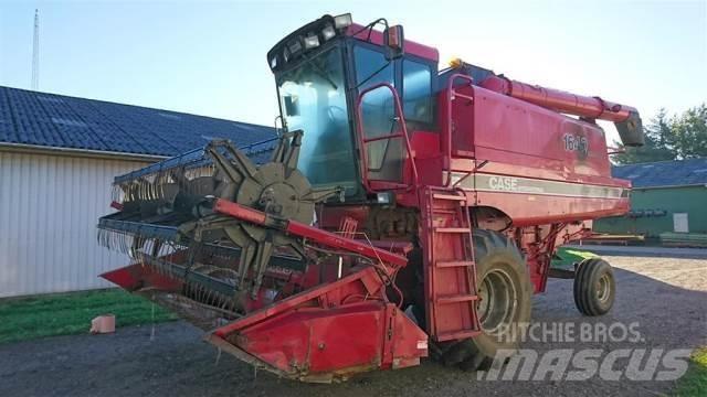 Case IH 1640 联合收割机