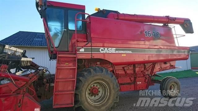 Case IH 1640 联合收割机