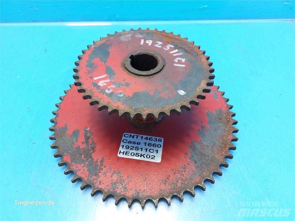 Case IH 1660 联合收割机配件