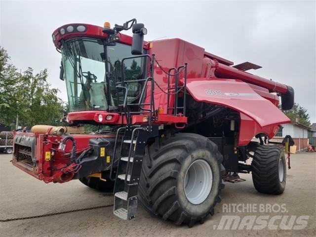 Case IH 8010 联合收割机