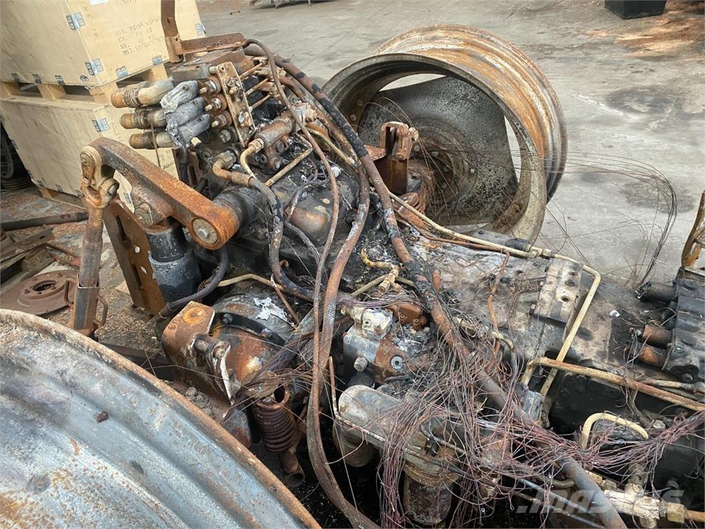 CASE Maxxum 115 拖拉机/农用车