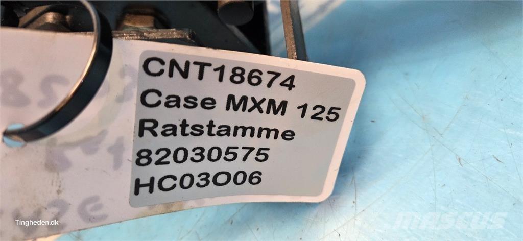 CASE Maxxum 125 驾驶室与内部