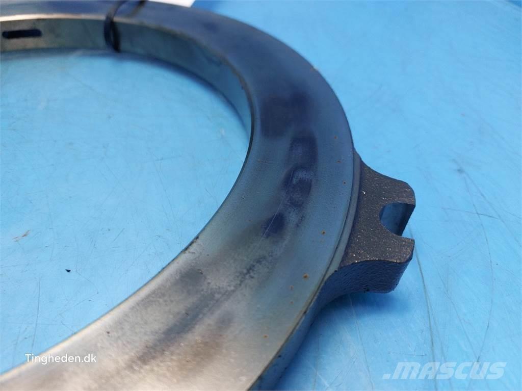 CASE Puma 185 传动装置