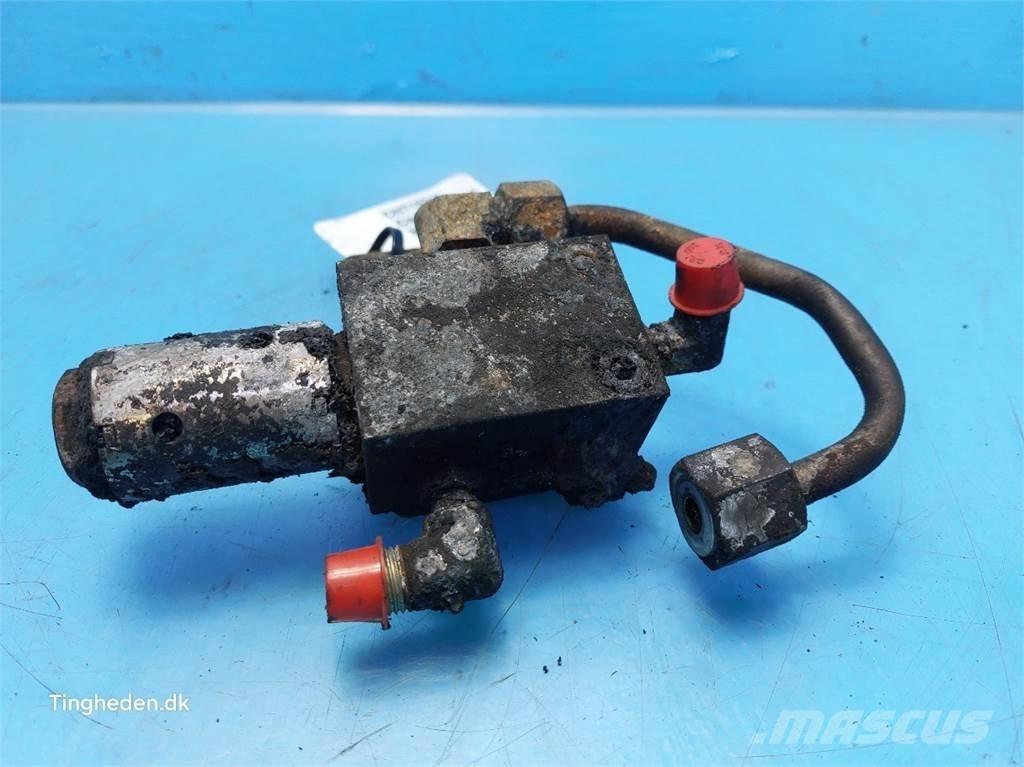 CASE Puma 185 液压