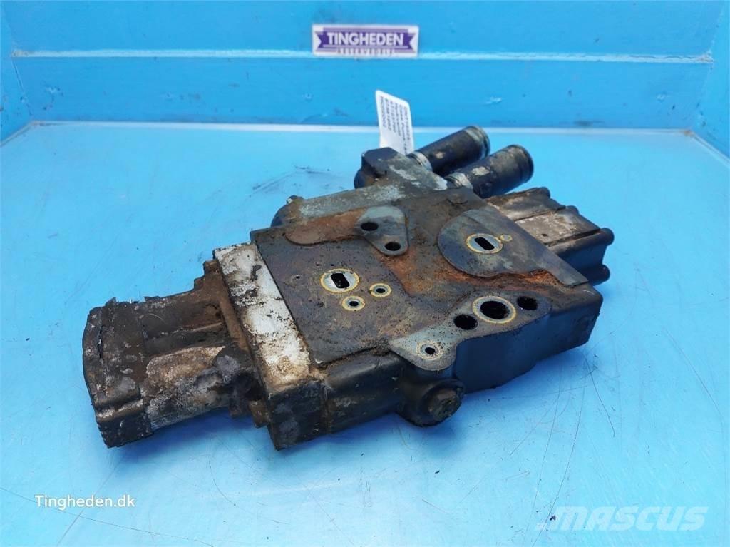 CASE Puma 185 液压