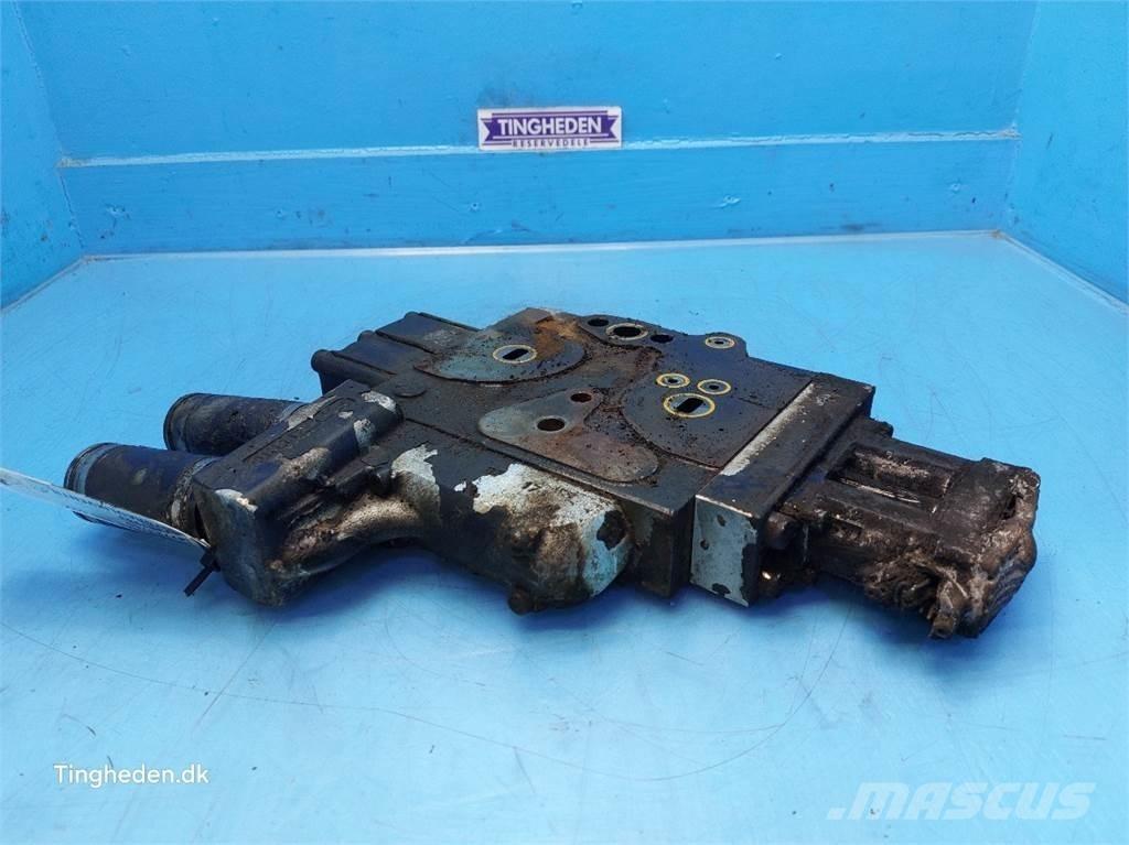 CASE Puma 185 液压