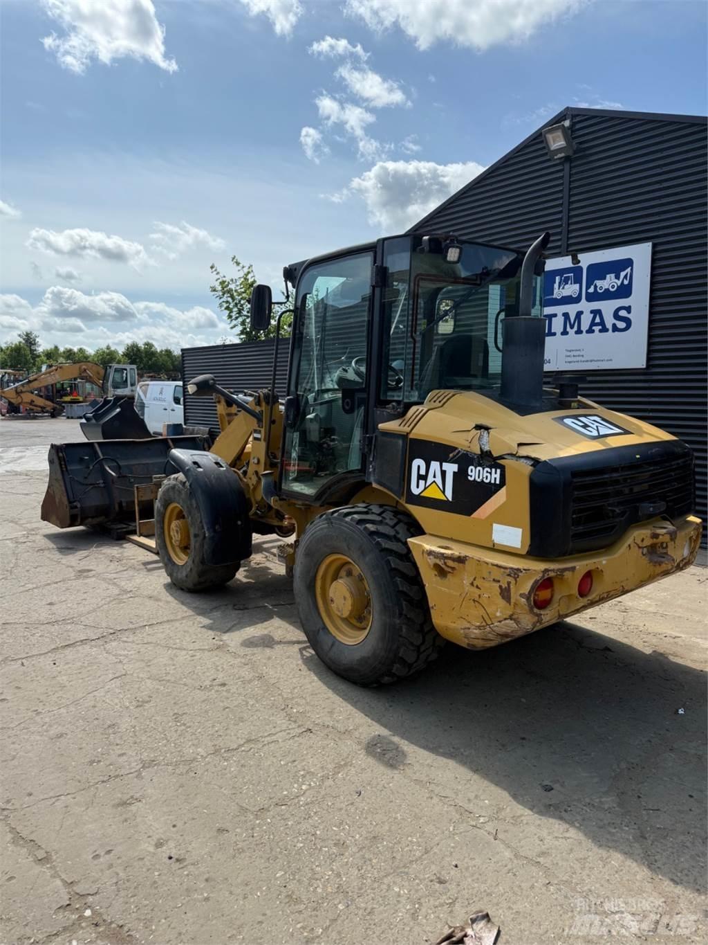 CAT 906H 轮式装载机