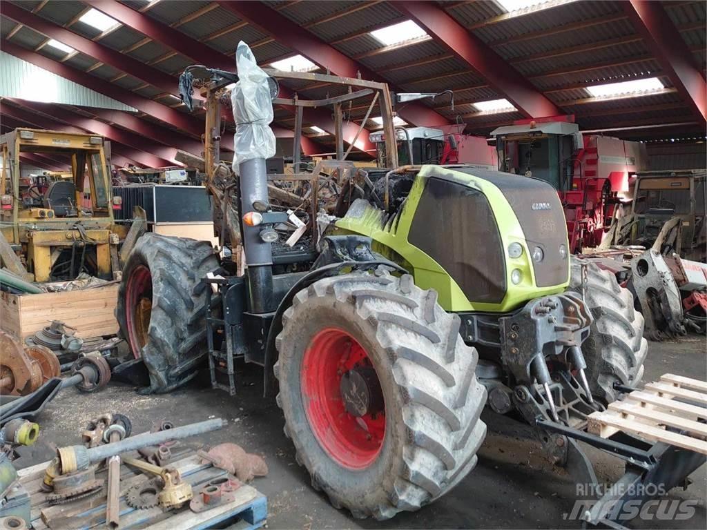 CLAAS Axion 840 拖拉机/农用车