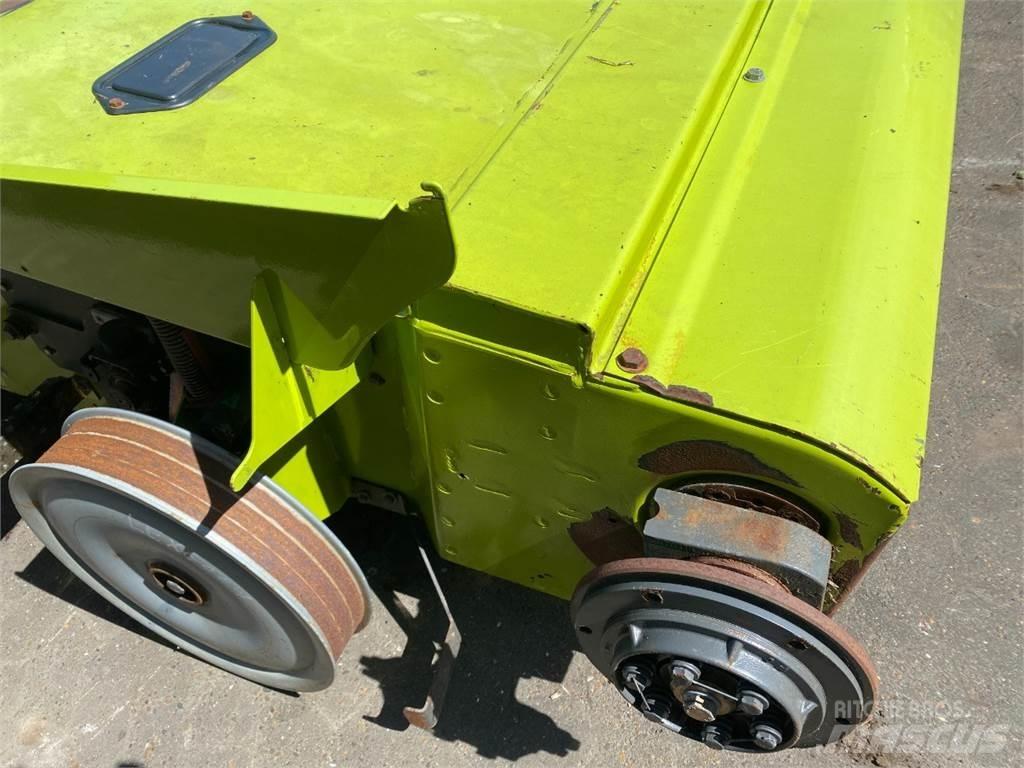 CLAAS Lexion 600 联合收割机配件