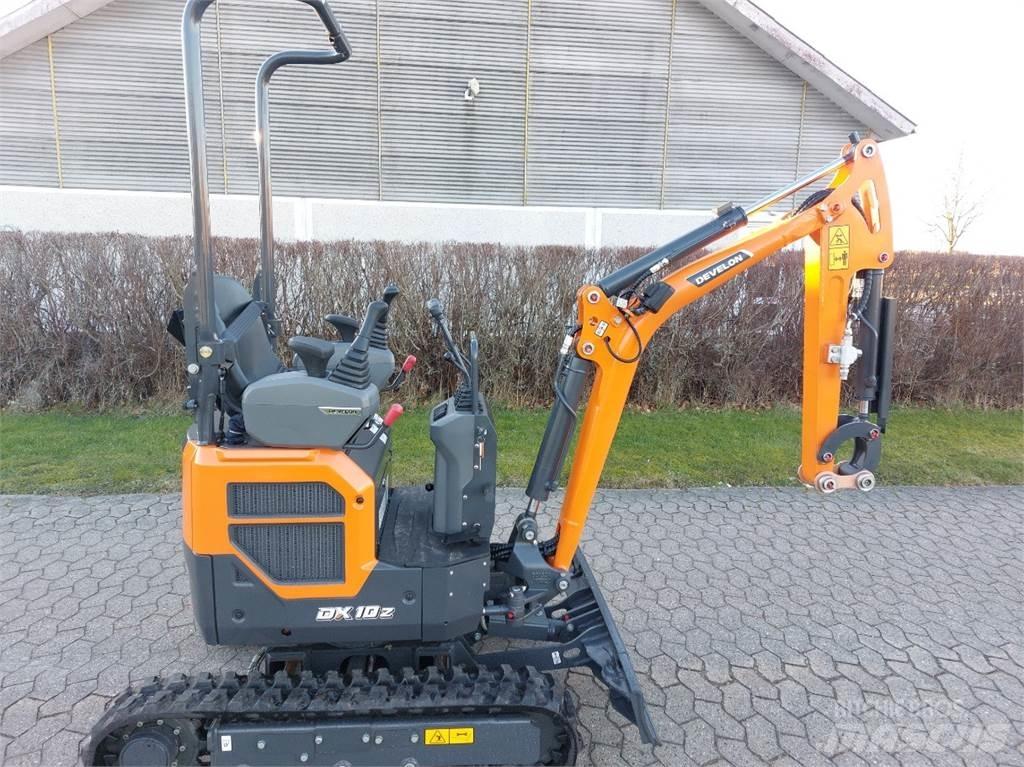 Develon DX10-7 小型挖掘机