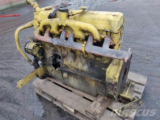 Ford 2715E 发动机
