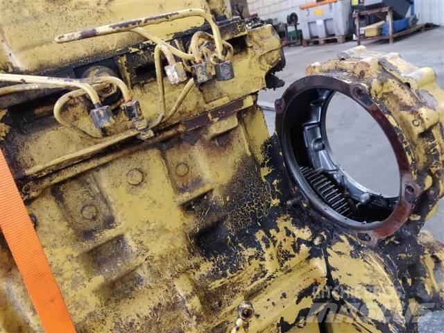 Ford 2725E 发动机