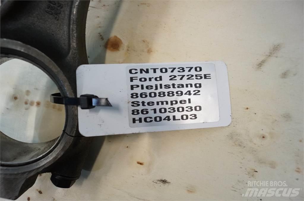 Ford 2725E 发动机