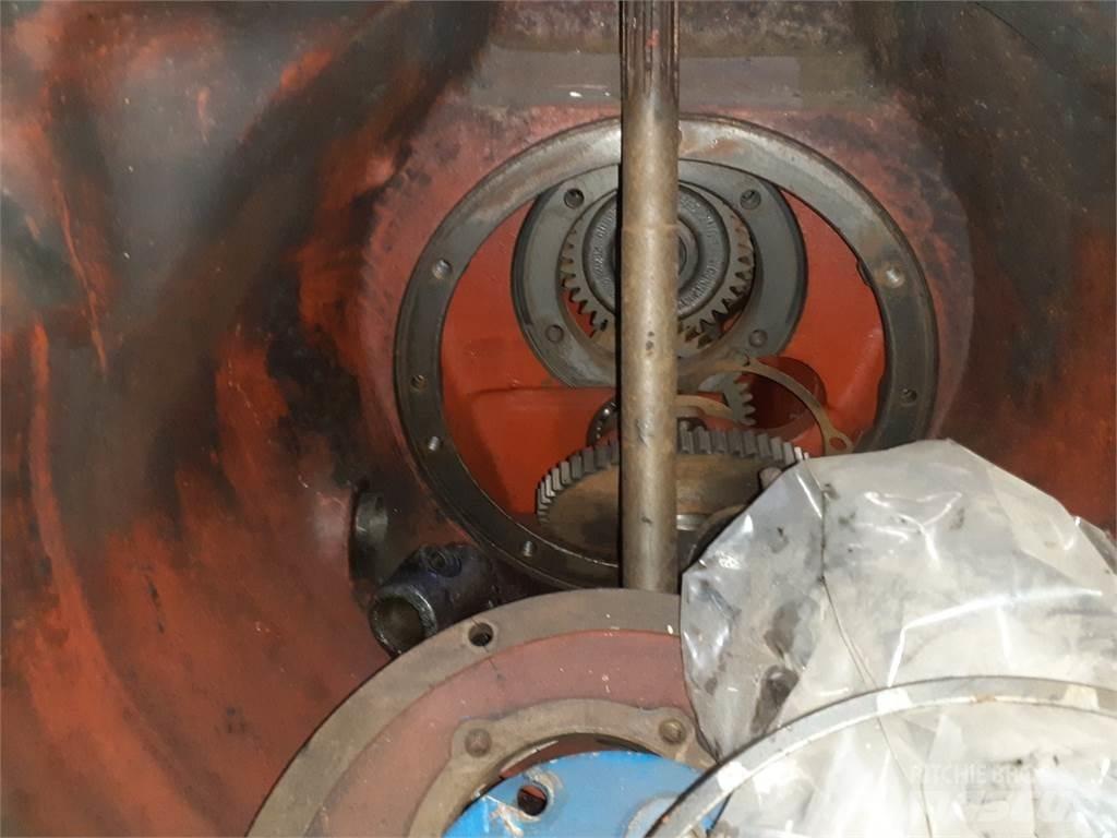 Ford 4000 传动装置