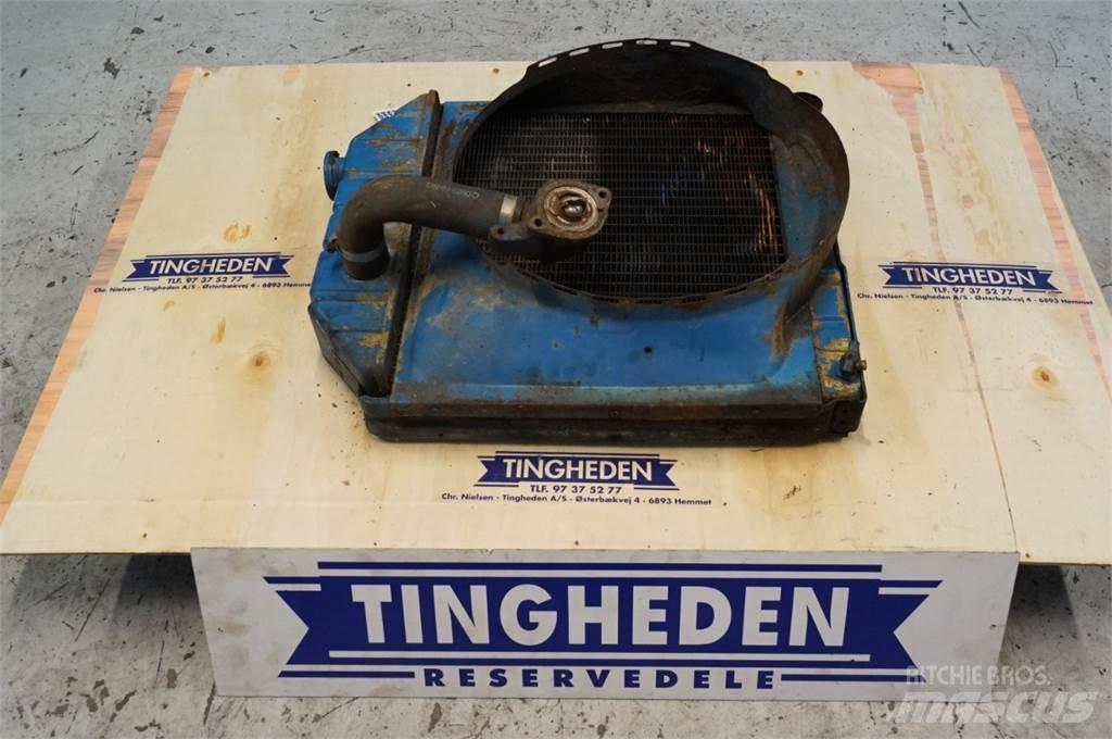 Ford 4000 散热器