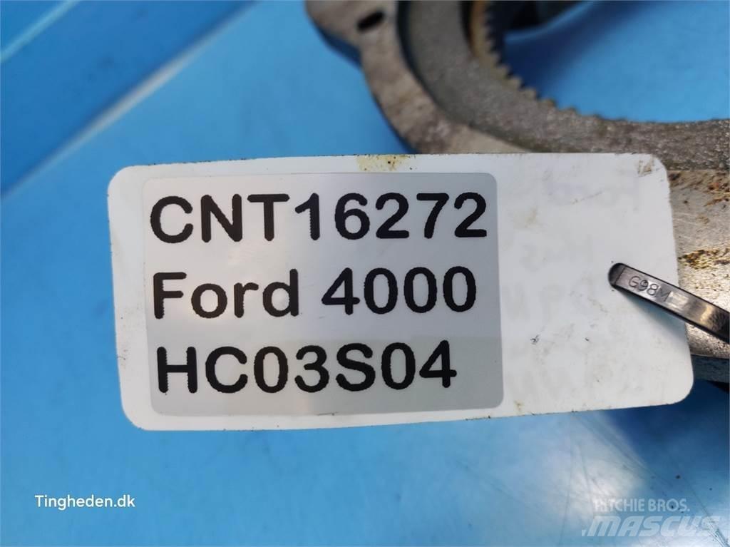 Ford 4000 传动装置