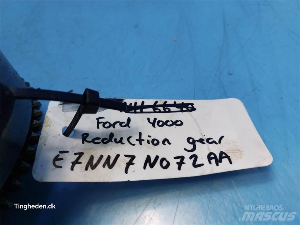 Ford 4000 传动装置