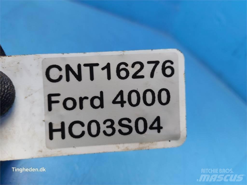 Ford 4000 传动装置