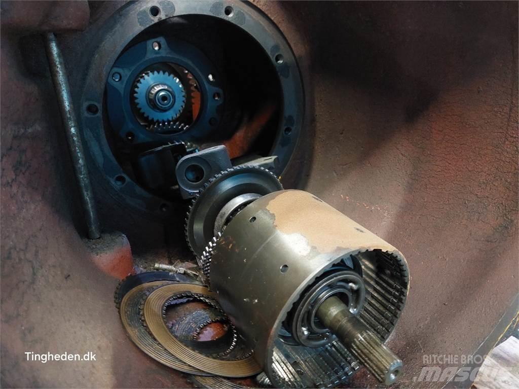 Ford 550 传动装置