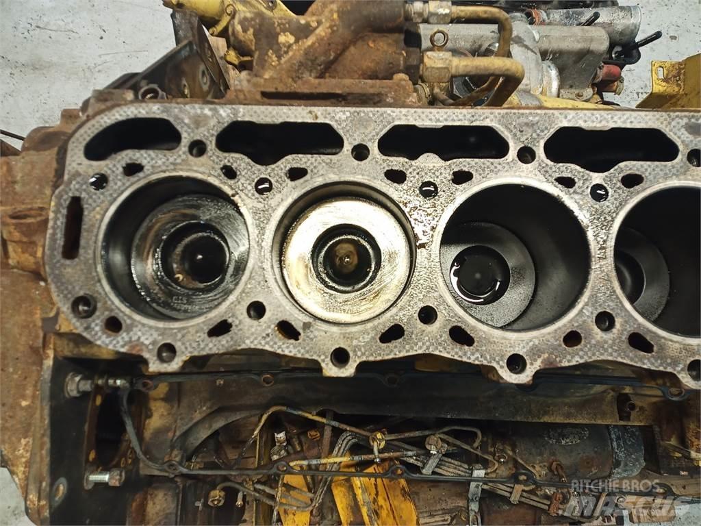 Ford 675TA 发动机