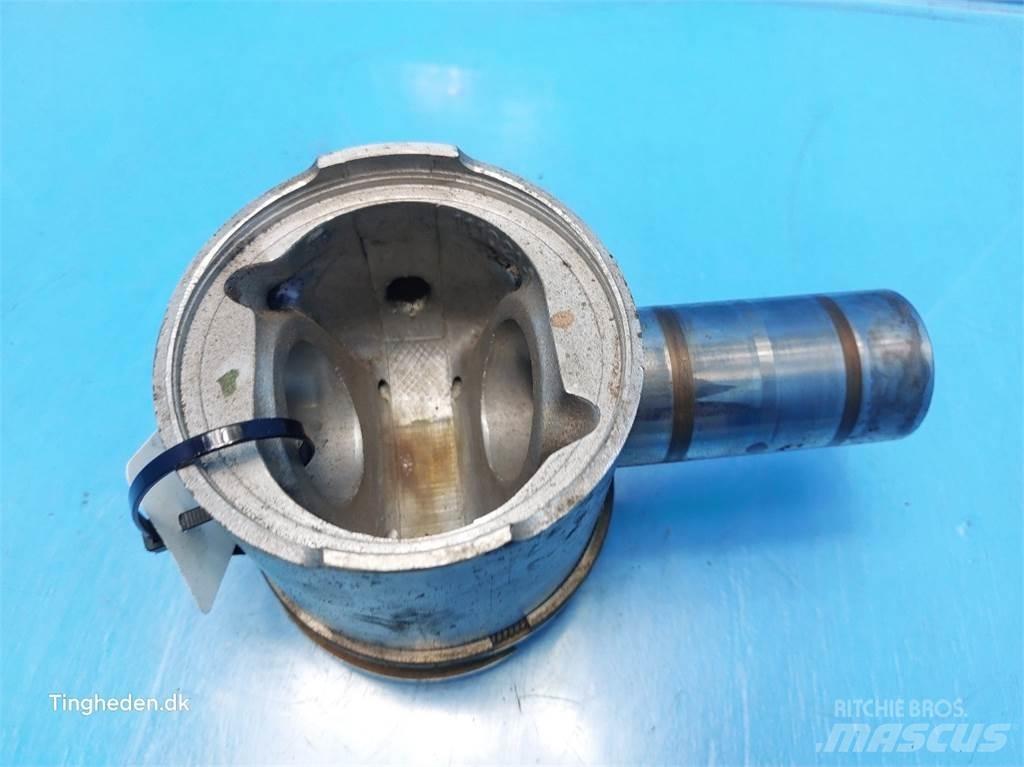 Ford 678 HT 发动机