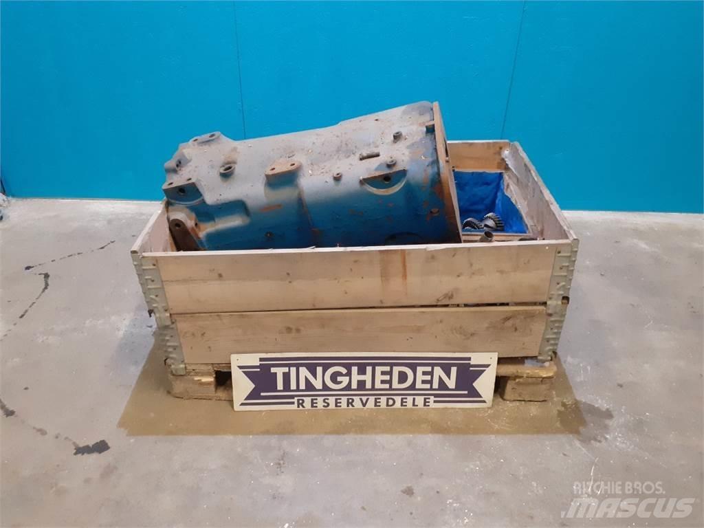 Ford 7710 传动装置