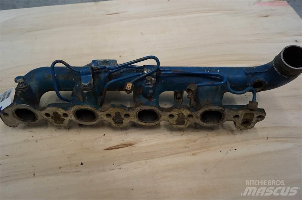 Ford 7710 发动机