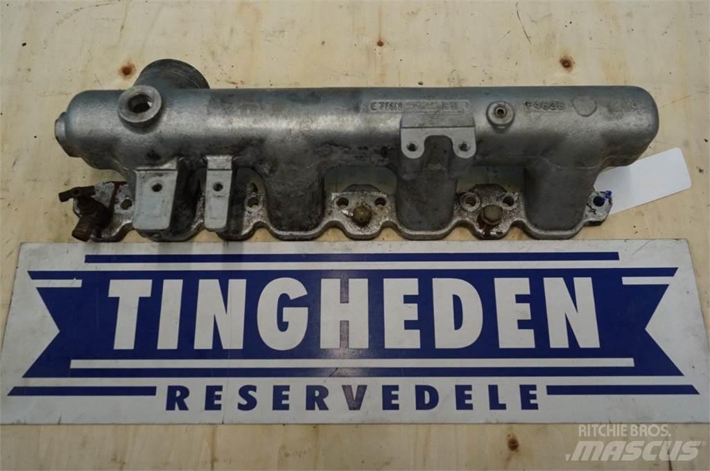 Ford 7710 发动机