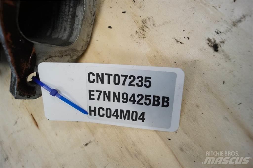 Ford 7710 发动机