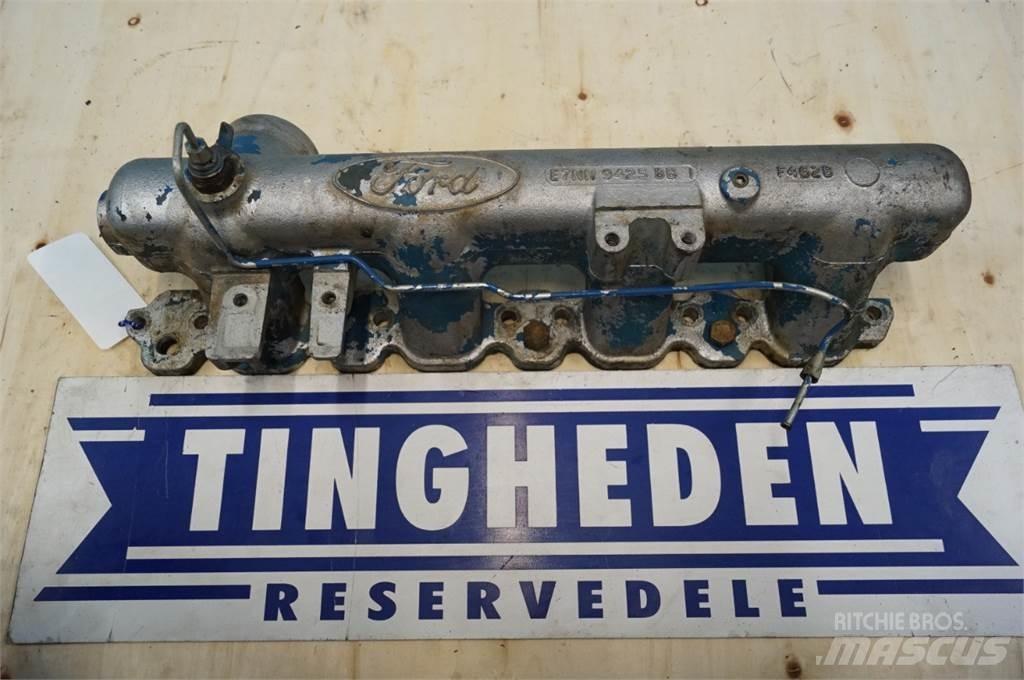 Ford 7710 发动机