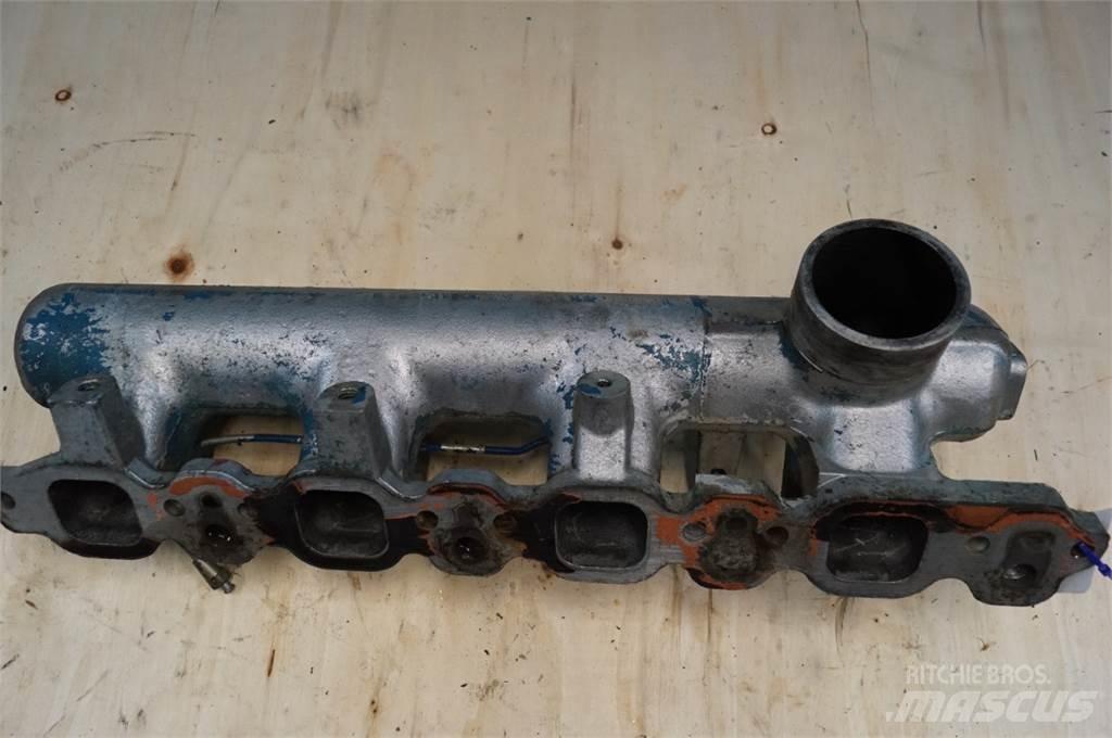 Ford 7710 发动机