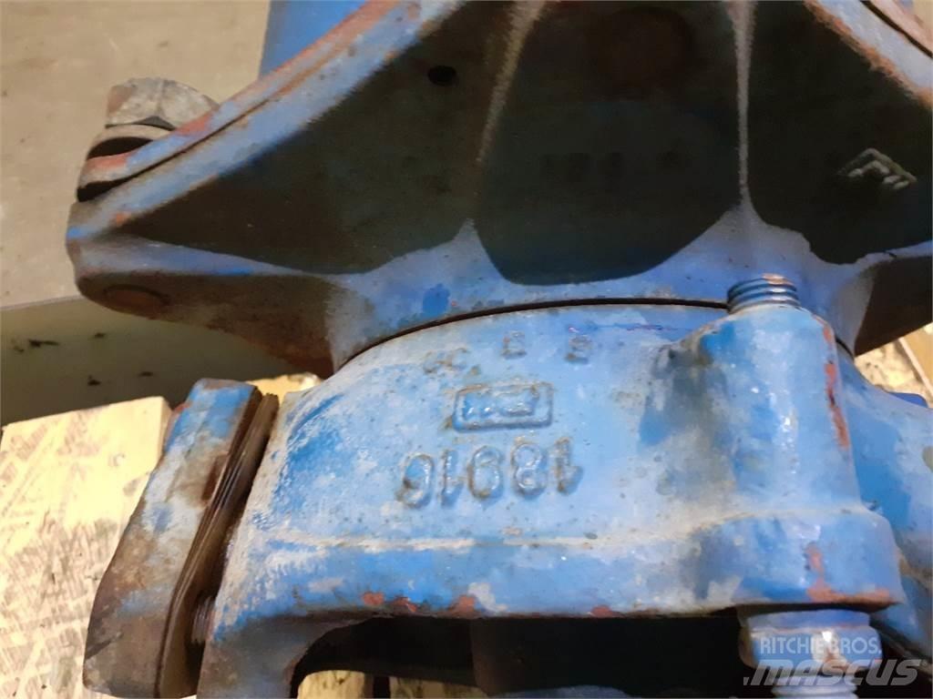 Ford 7740 其他拖拉机配件