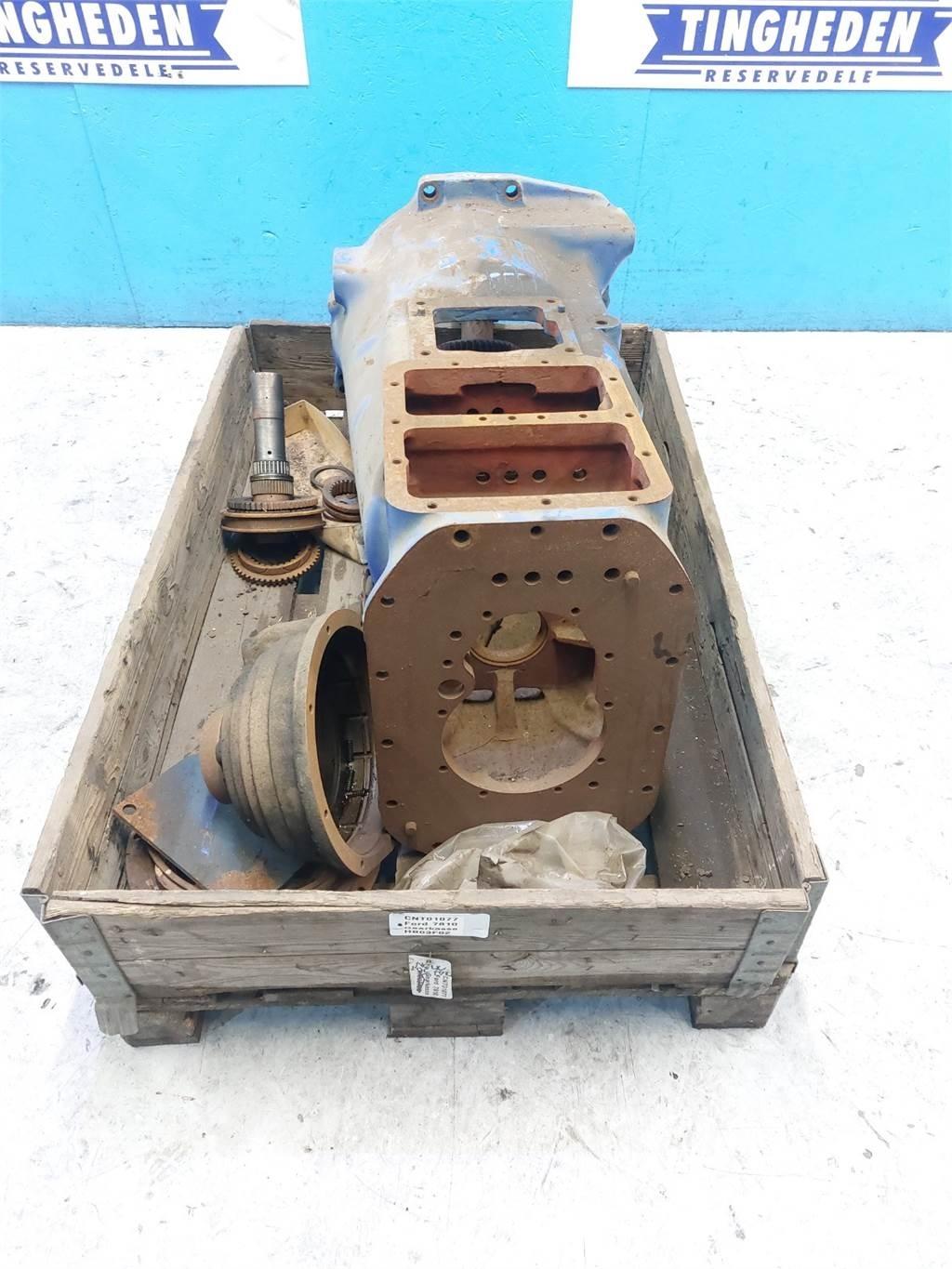 Ford 7810 传动装置