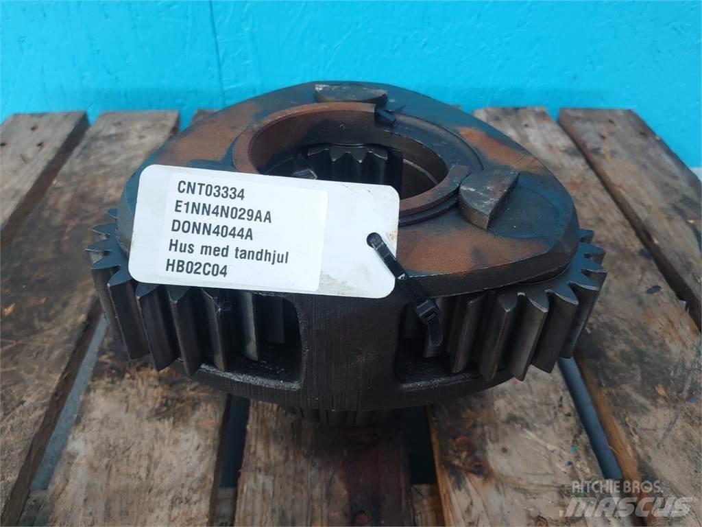 Ford 8210 其他拖拉机配件