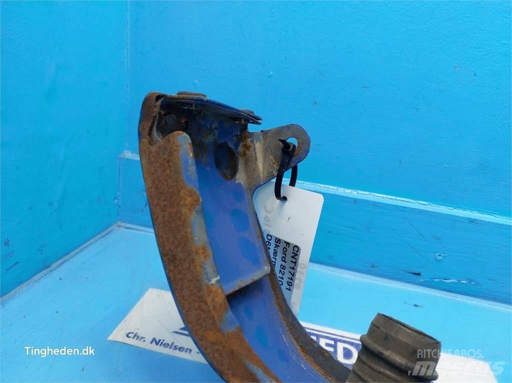 Ford 8210 其他拖拉机配件