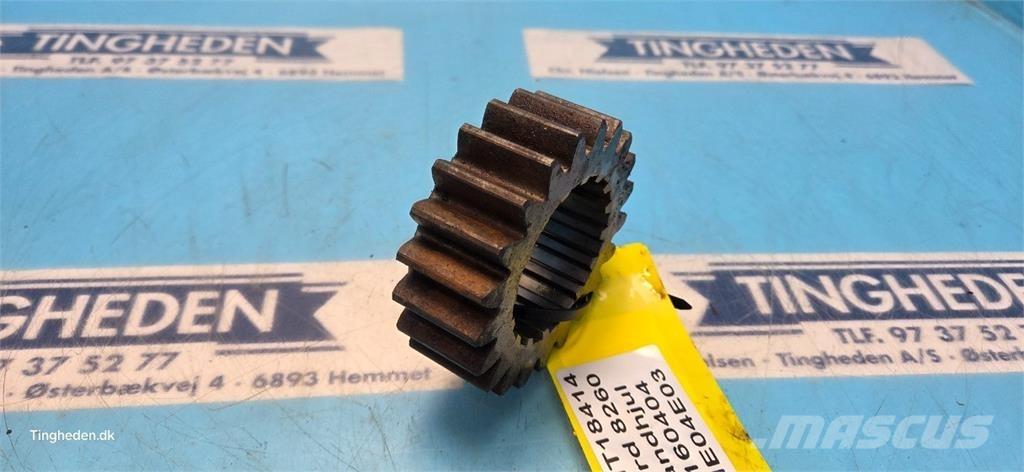 Ford 8260 传动装置