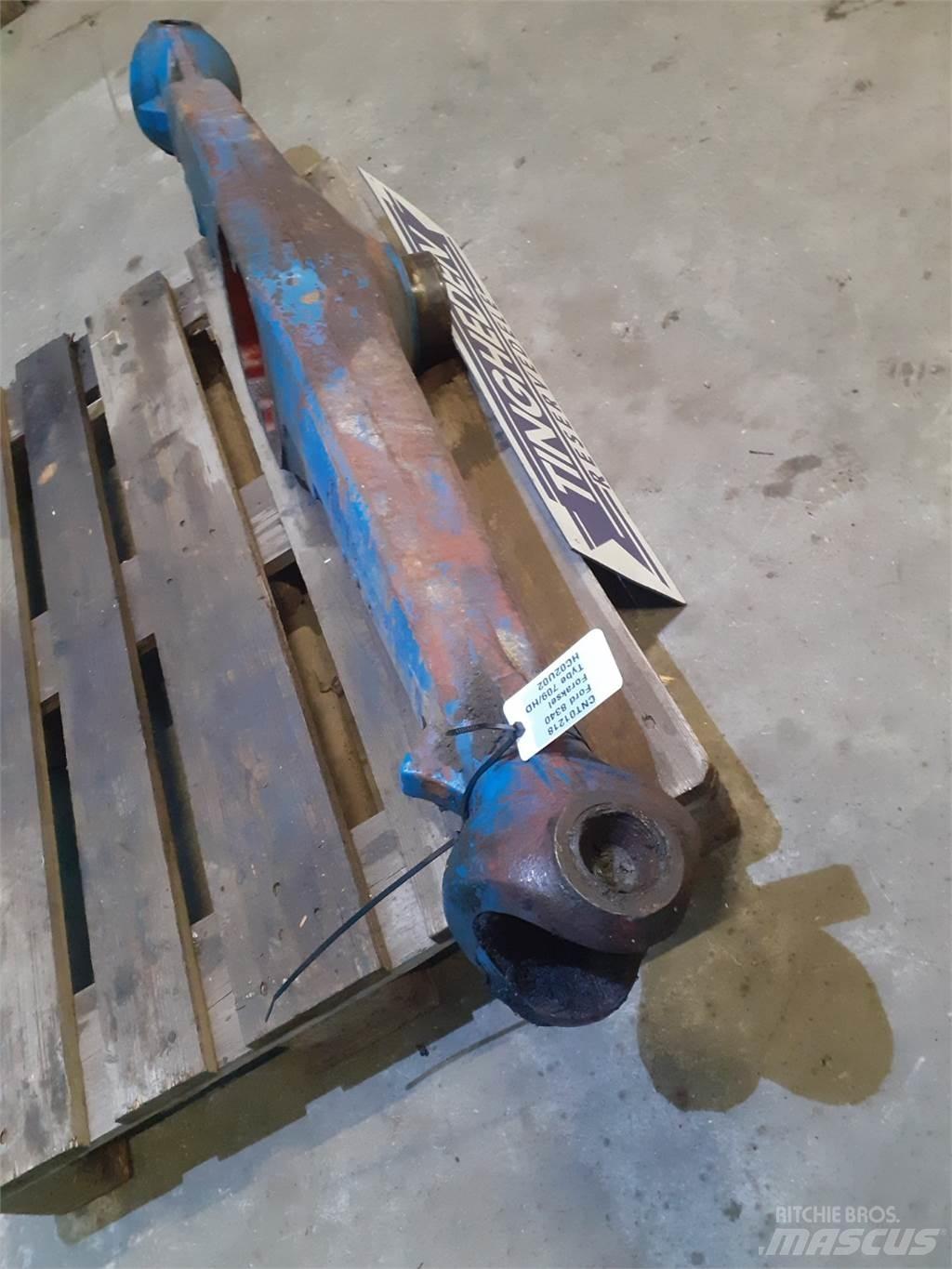 Ford 8340 其他拖拉机配件