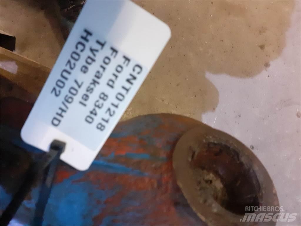Ford 8340 其他拖拉机配件
