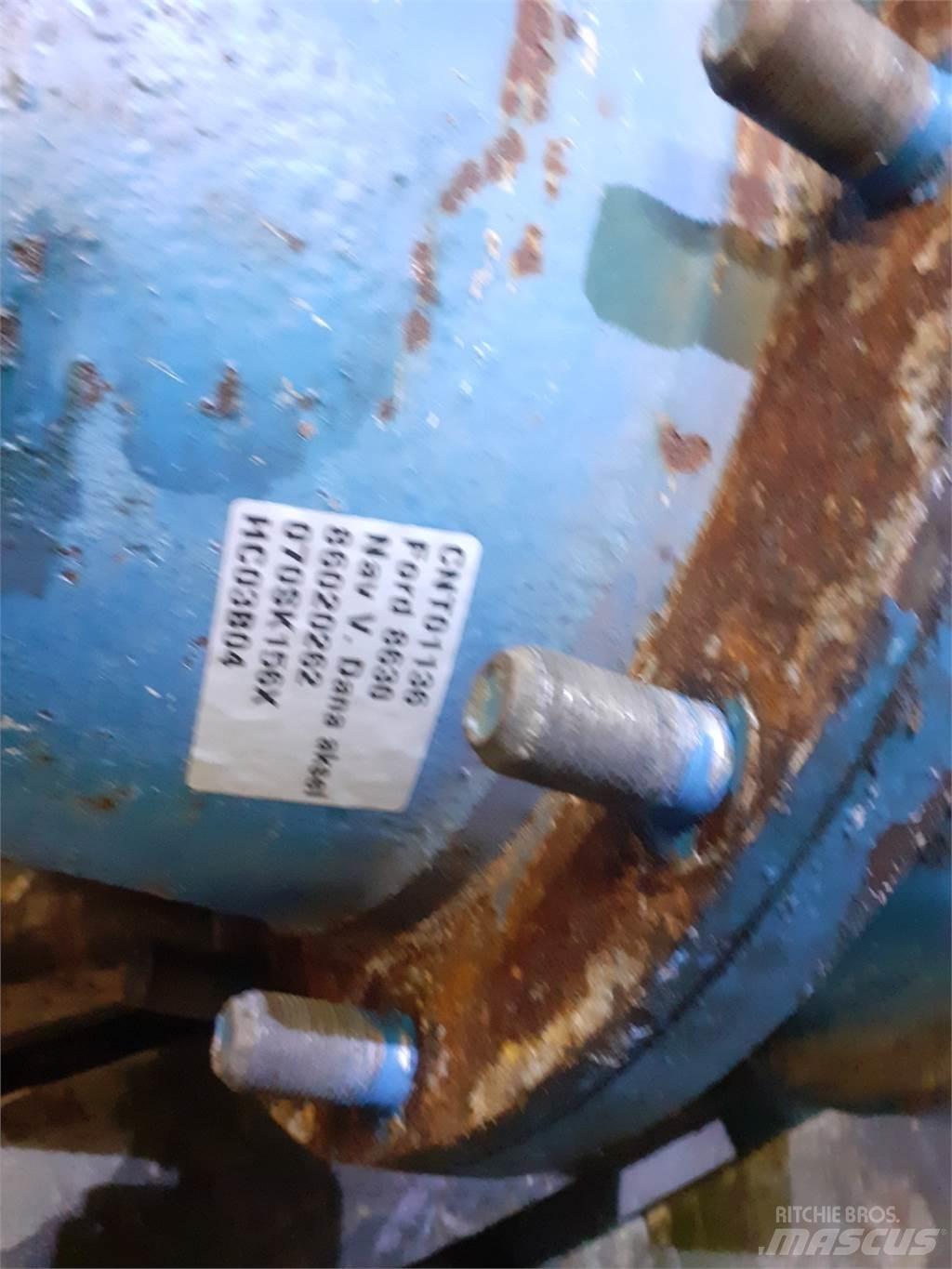 Ford 8630 其他拖拉机配件