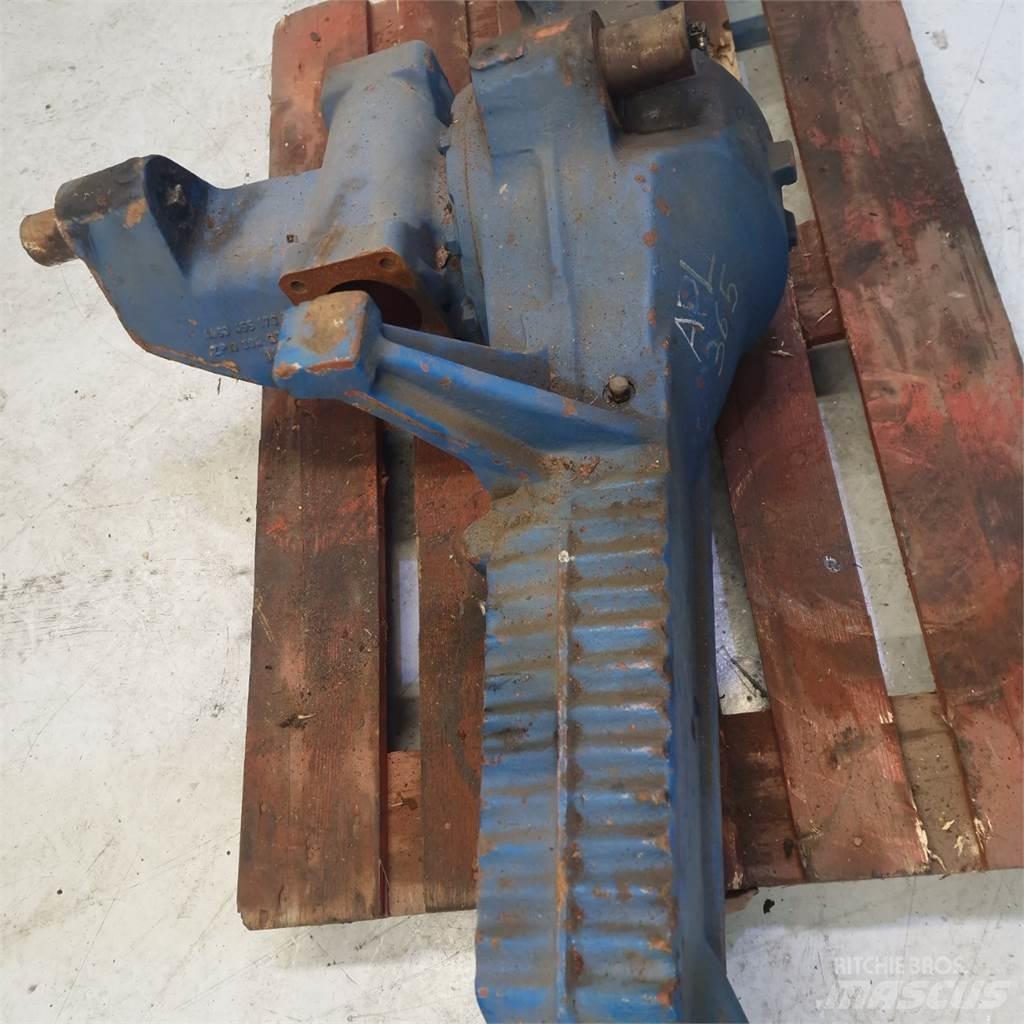 Ford 8630 其他拖拉机配件